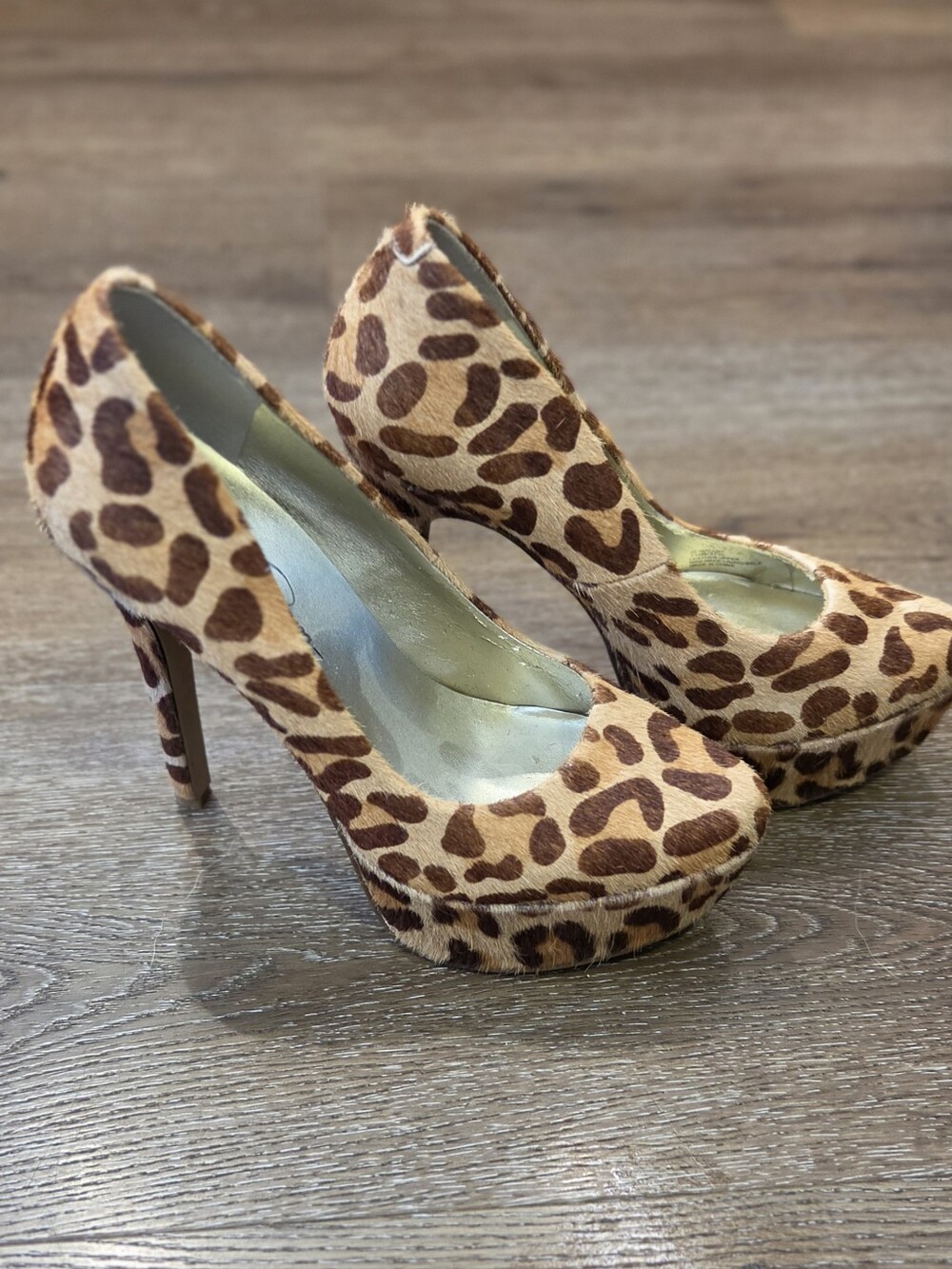 Jessica Simpson Leopard Print Calf Hair Platform Heels (Size 7.5)